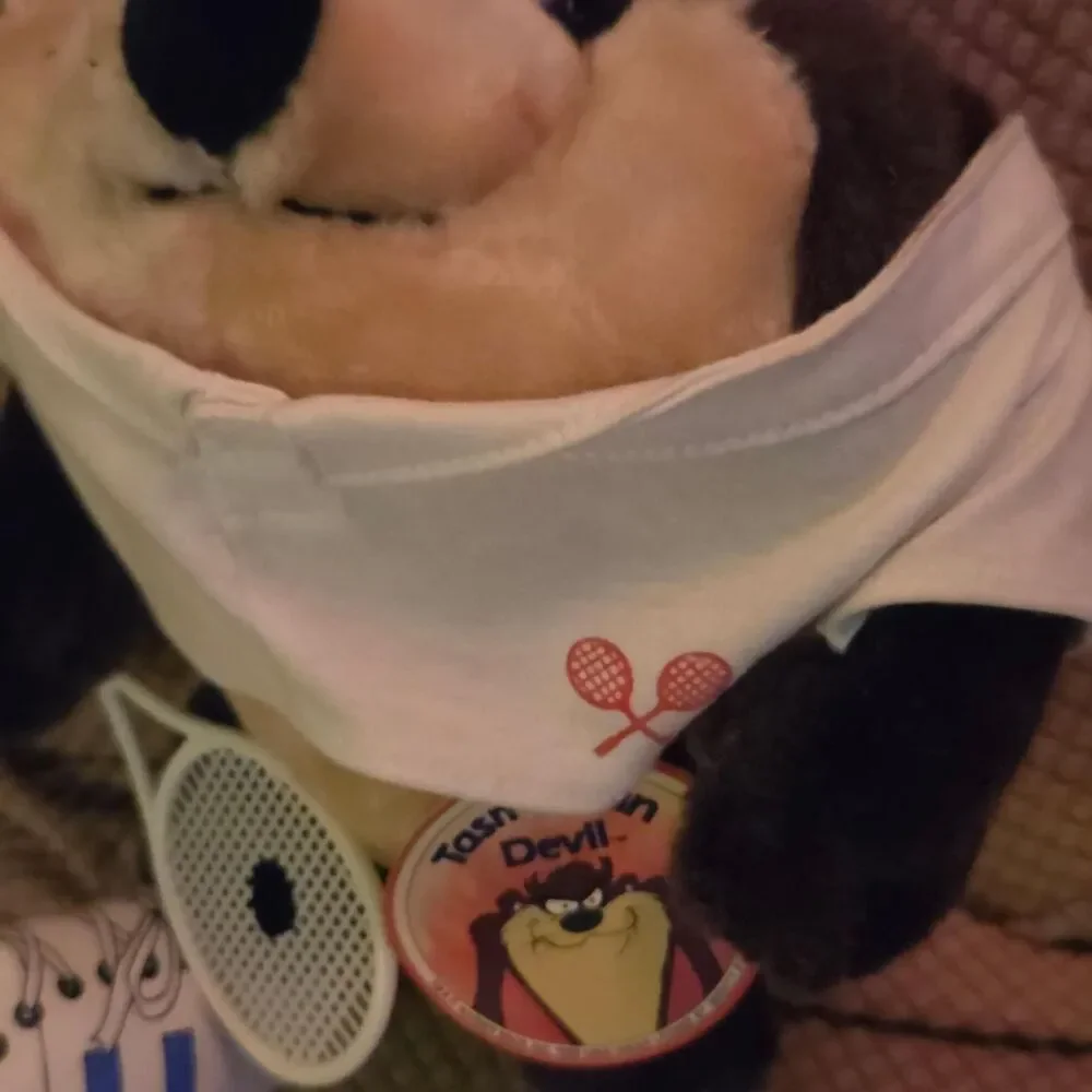 VTG 1987 Looney Tunes Taz Tennis Player Plush 10